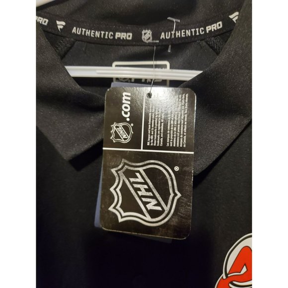 NHL New Jersey Devils Fanatics Polo XL - Picture 3 of 6